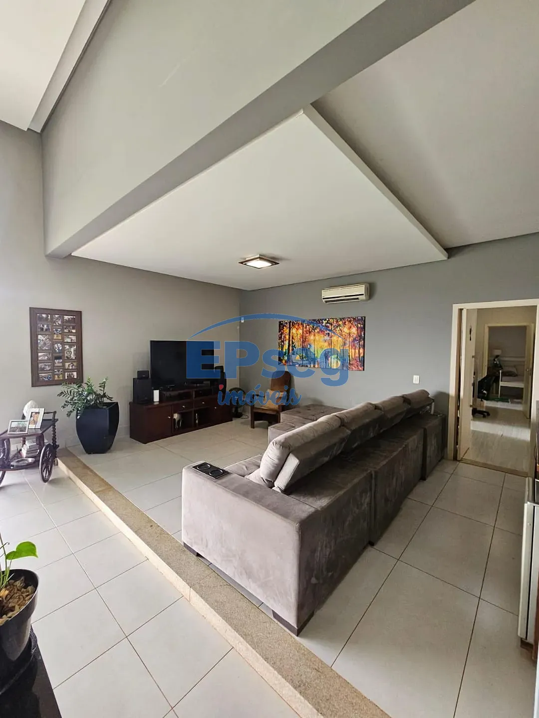 Casa, 3 quartos, 250 m² - Foto 4