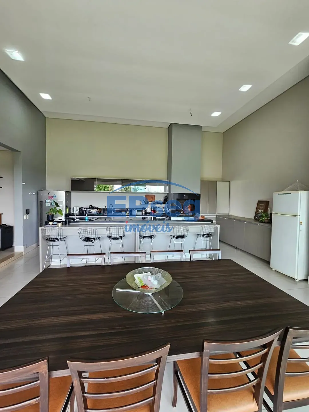 Casa, 3 quartos, 250 m² - Foto 8