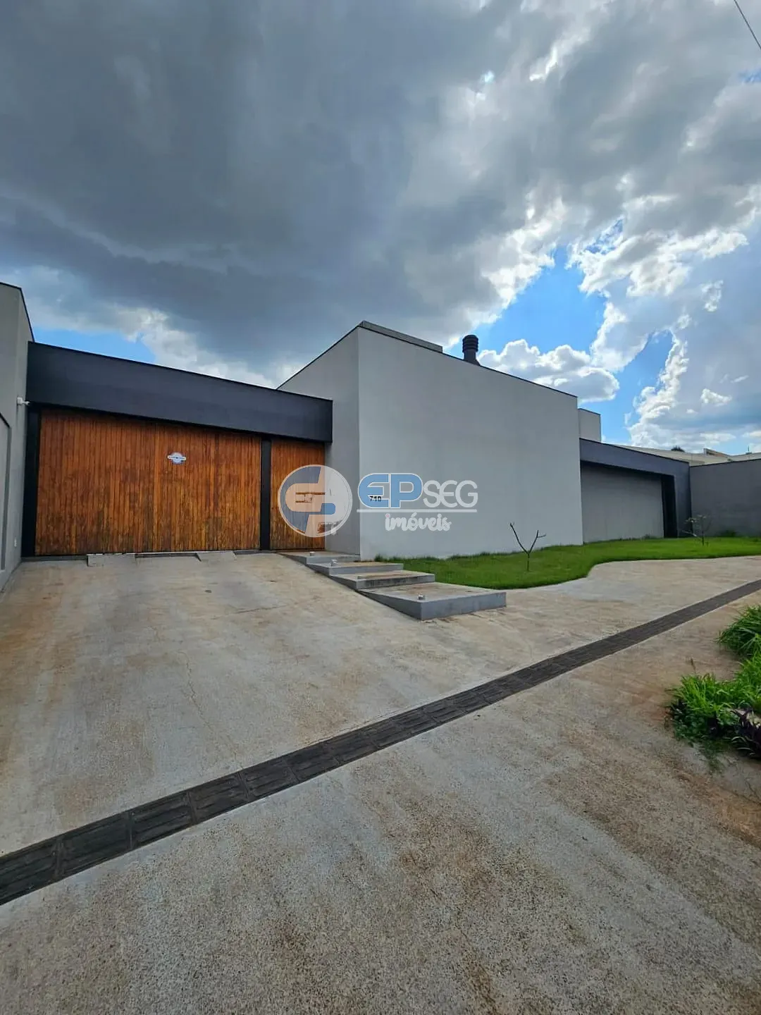 Casa, 3 quartos, 250 m² - Foto 1