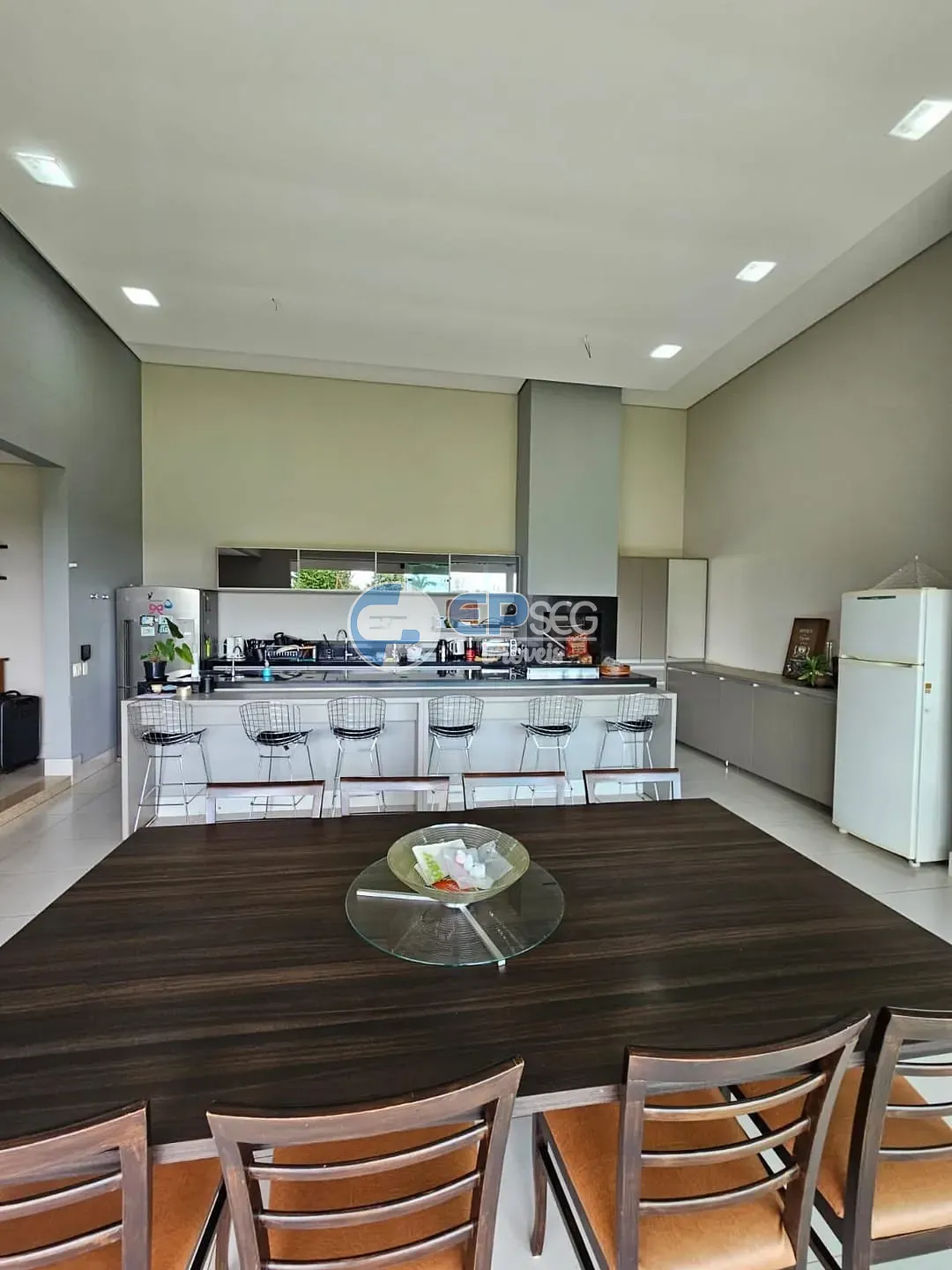 Casa, 3 quartos, 250 m² - Foto 8