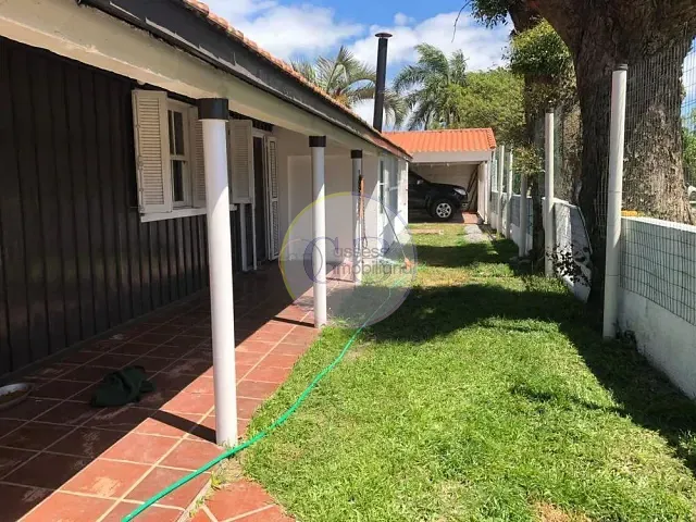 Casa 3 quartos e 2 banheiros, para alugar, no bairro Cassino em Rio Grande