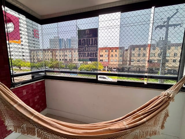 Apartamento com 106m² 3 quartos e 3 banheiros, à venda ou para alugar, no bairro Luzia em Aracaju