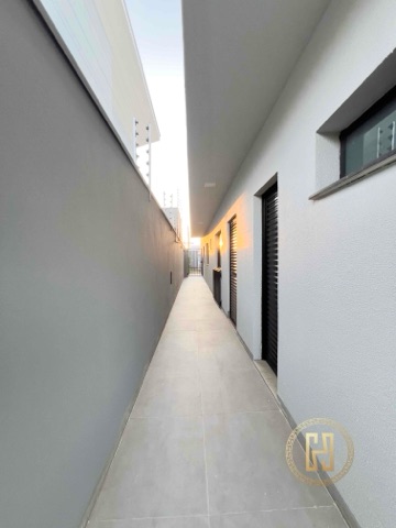 Casa 4 quartos e 3 banheiros, à venda, no bairro Parque dos Ingás em Nova Mutum