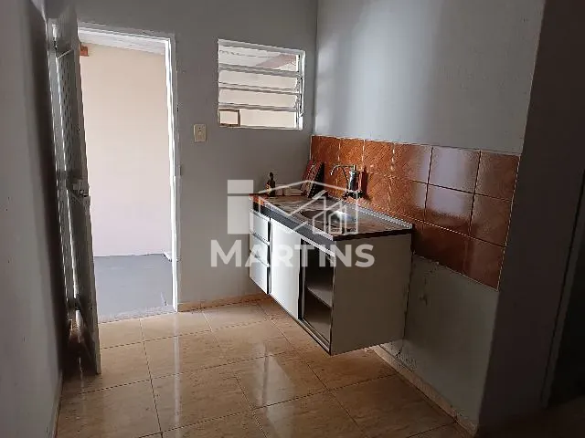 Casa 1 quarto e 1 banheiro, à venda, no bairro Jardim Faria Lima em São Paulo