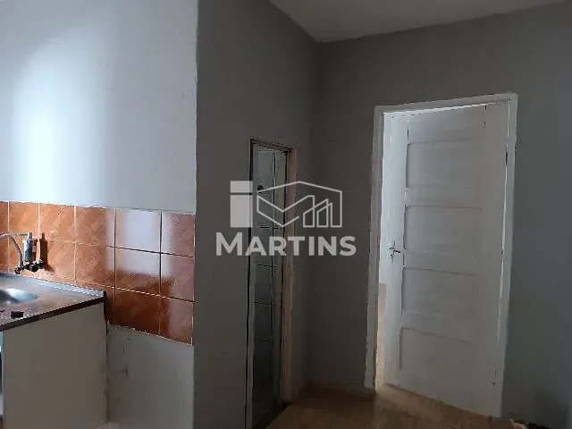 Casa 1 quarto e 1 banheiro, à venda, no bairro Jardim Faria Lima em São Paulo