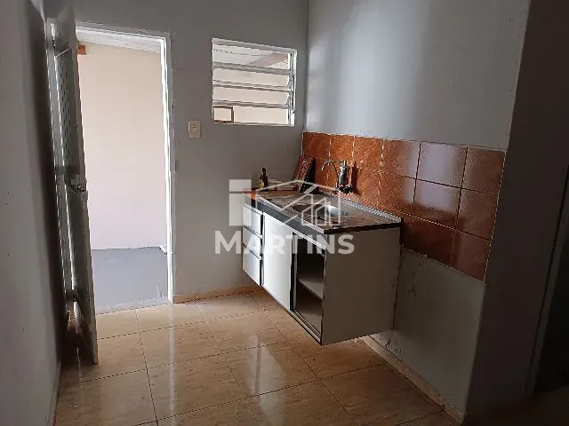 Casa 1 quarto e 1 banheiro, à venda, no bairro Jardim Faria Lima em São Paulo
