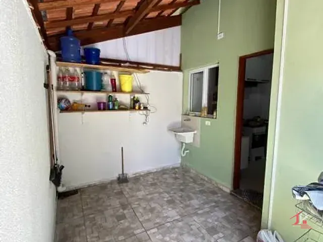 Casa 2 quartos e 2 banheiros, à venda, no bairro Gaivota (Praia) em Itanhaém