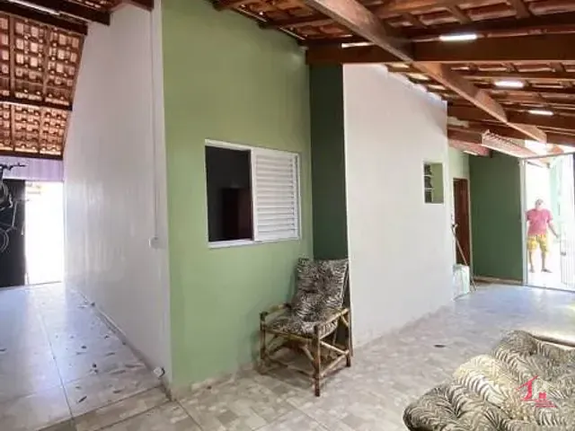 Casa 2 quartos e 2 banheiros, à venda, no bairro Gaivota (Praia) em Itanhaém