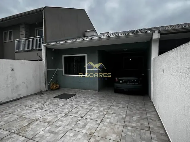 Casa com 360m² 2 quartos e 4 banheiros, à venda, no bairro Iguaçu em Araucária