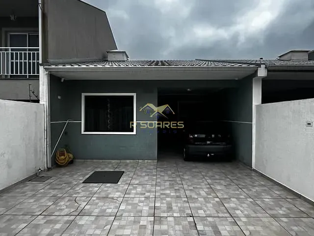 Casa com 360m² 2 quartos e 4 banheiros, à venda, no bairro Iguaçu em Araucária
