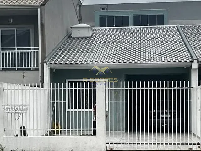 Casa com 360m² 2 quartos e 4 banheiros, à venda, no bairro Iguaçu em Araucária