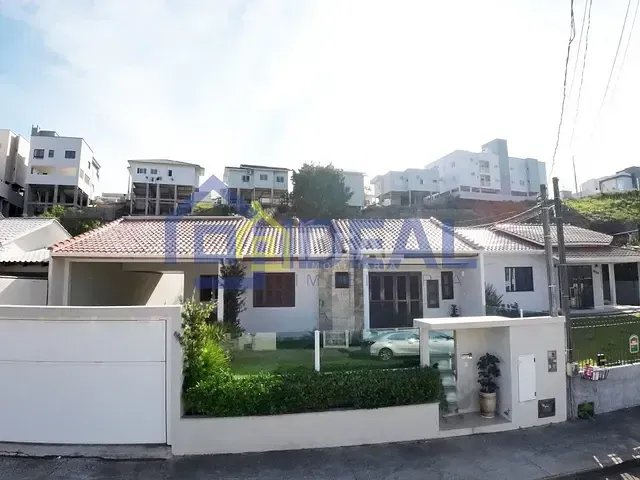 Casa com 196m² 2 quartos e 1 banheiro, à venda, no bairro Parque de Exposições em Concórdia