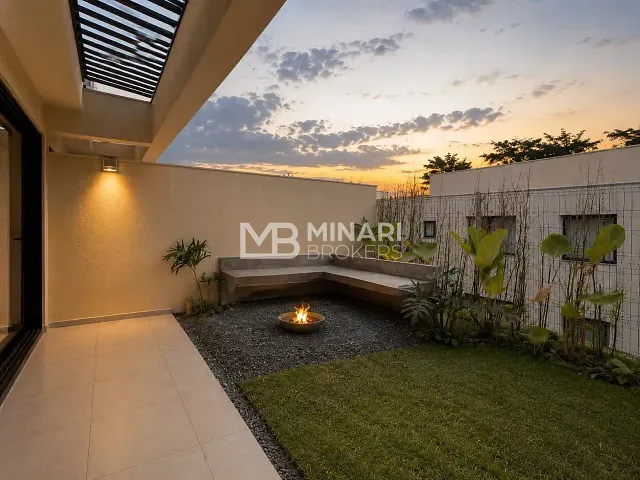 Casa 3 quartos e 4 banheiros, à venda, no bairro Tanquinho em Santana de Parnaíba