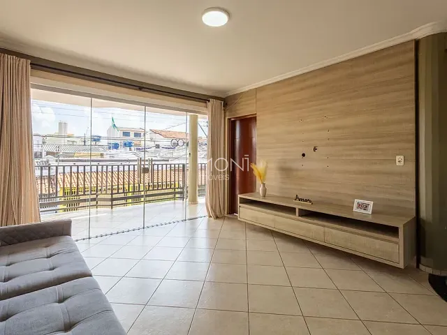 Casa 3 quartos e 3 banheiros, à venda, no bairro Candangolândia em Brasília
