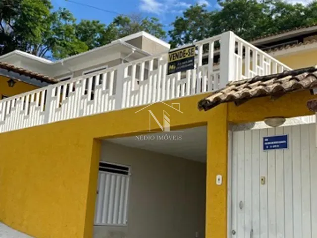 Casa com 364m² 4 quartos e 3 banheiros, à venda, no bairro Flamengo em Maricá