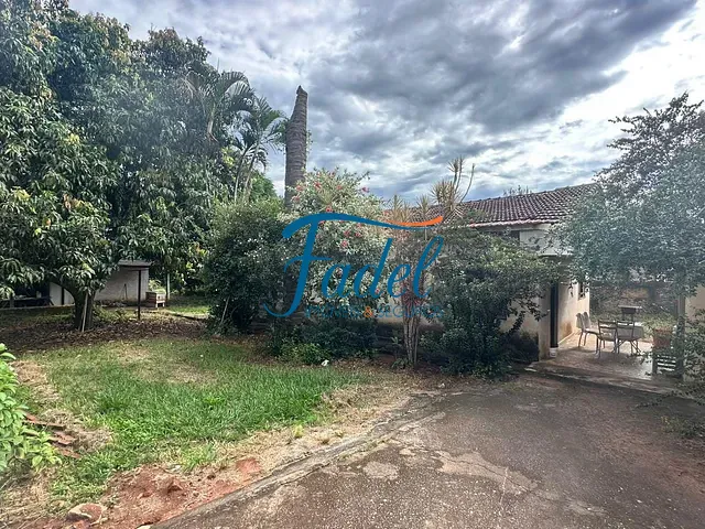 Casa com 909m² 3 quartos e 1 banheiro, à venda, no bairro Centro em Conchal