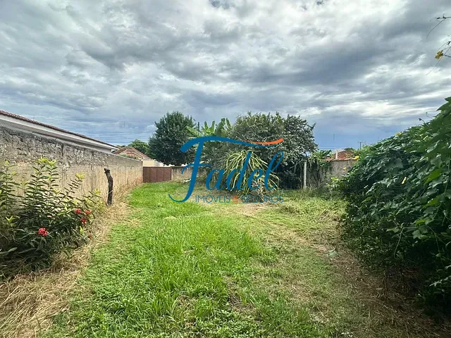 Casa com 909m² 3 quartos e 1 banheiro, à venda, no bairro Centro em Conchal