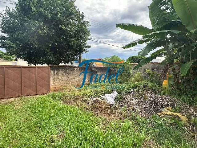 Casa com 909m² 3 quartos e 1 banheiro, à venda, no bairro Centro em Conchal