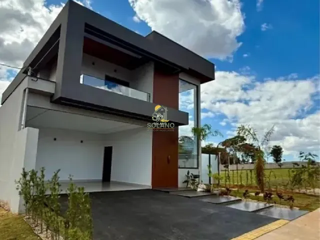 Casa com 280m² 4 quartos e 5 banheiros, à venda, no bairro Parqville Pinheiros em Aparecida de Goiânia