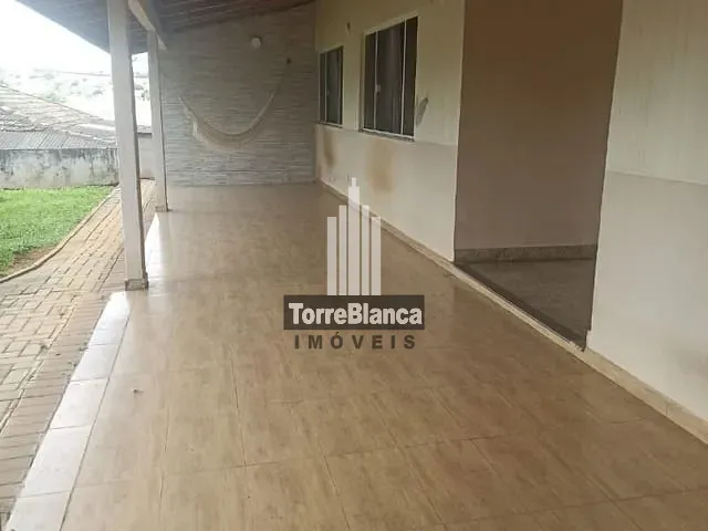 Casa com 712m² 2 quartos e 2 banheiros, à venda, no bairro Oficinas em Ponta Grossa