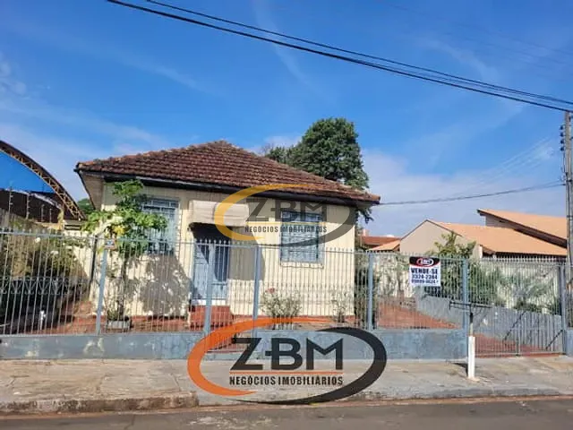 Casa com 324m² 2 quartos e 2 banheiros, à venda, no bairro Vila Casoni em Londrina