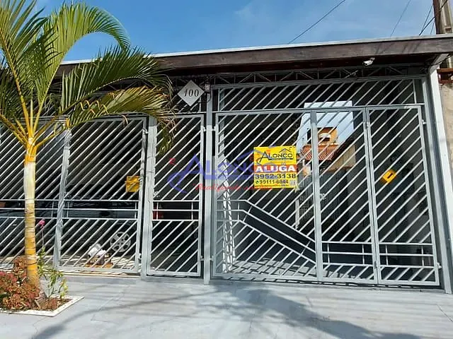 Casa 1 quarto e 1 banheiro, para alugar, no bairro Parque Santo Antônio em Jacareí