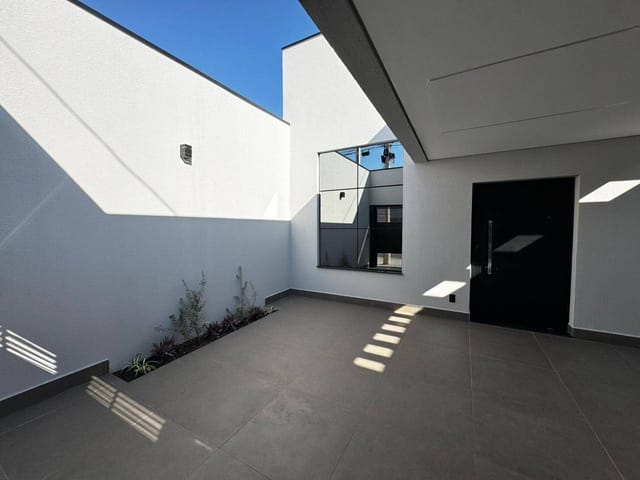 Casa com 150m² 3 quartos e 2 banheiros, à venda, no bairro Jardim Monte Carlo em Indaiatuba