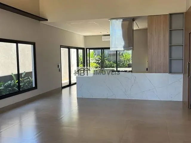 Casa 3 quartos e 4 banheiros, à venda, no bairro Vila Santista em Bauru