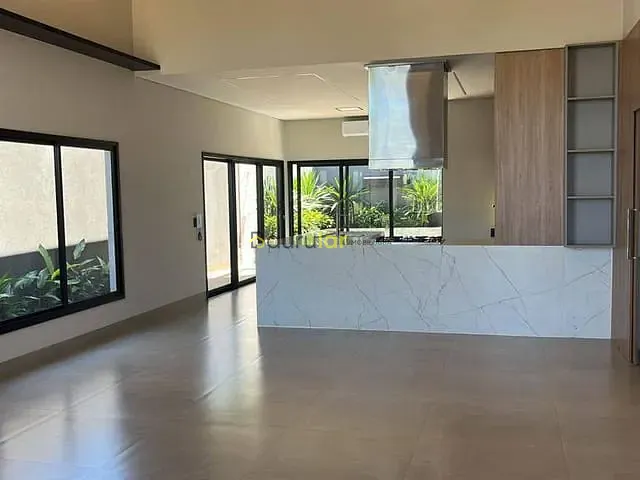 Casa 3 quartos e 4 banheiros, à venda, no bairro Vila Santista em Bauru