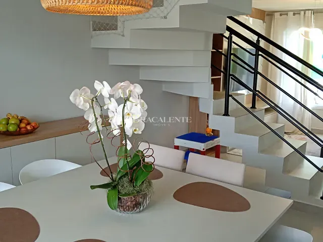 Casa 3 quartos e 3 banheiros, à venda, no bairro Chácaras Alpina em Valinhos