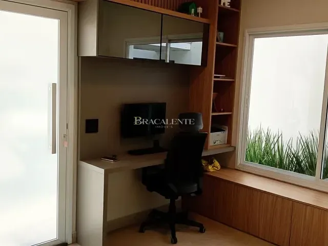 Casa 3 quartos e 3 banheiros, à venda, no bairro Chácaras Alpina em Valinhos
