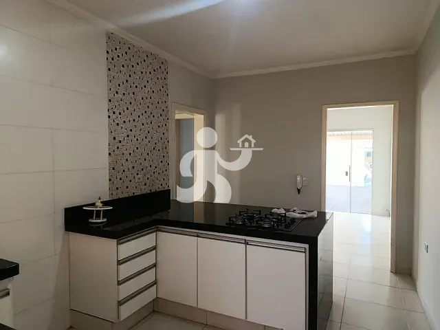 Casa 2 quartos e 1 banheiro, à venda, no bairro Jardim Astúrias II em Piracicaba