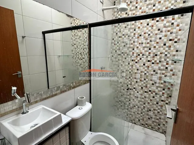 Casa 2 quartos e 1 banheiro, para alugar, no bairro Parque São Bento em Sorocaba