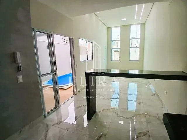 Casa com 150m² 3 quartos e 2 banheiros, à venda, no bairro Parque Universitário em Americana
