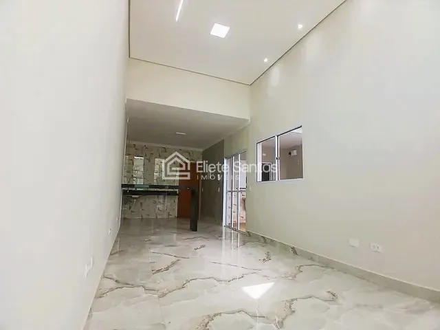 Casa com 150m² 3 quartos e 2 banheiros, à venda, no bairro Parque Universitário em Americana