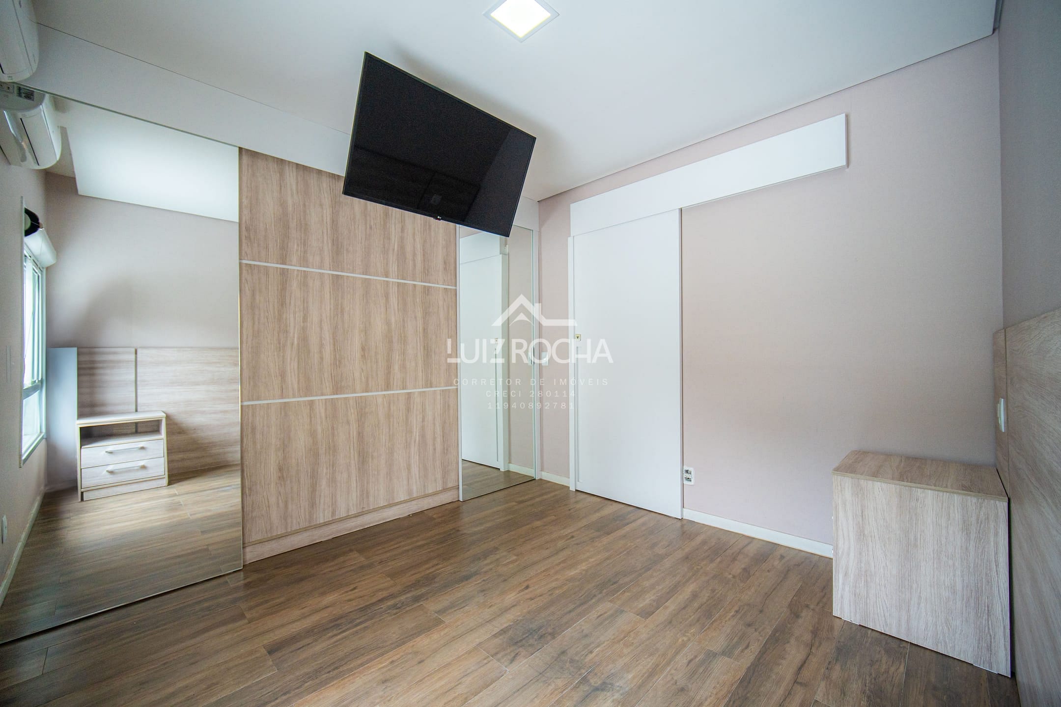 Casa à venda com 2 quartos, 117m² - Foto 12