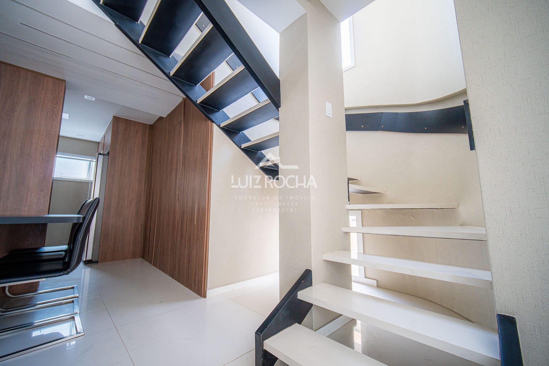Casa à venda com 2 quartos, 117m² - Foto 11