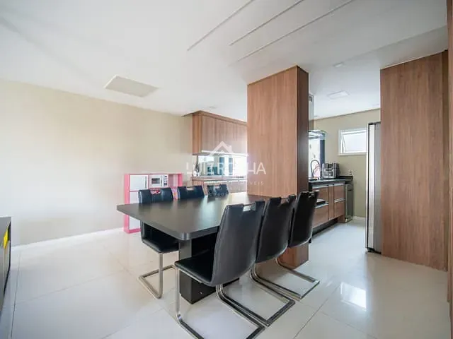 Casa com 125m² 2 quartos e 3 banheiros, à venda, no bairro Chácara Pavoeiro em Cotia
