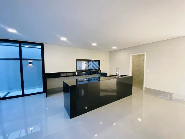 Casa com 360m² 3 quartos e 2 banheiros, à venda, no bairro Residencial Pecan em Itupeva