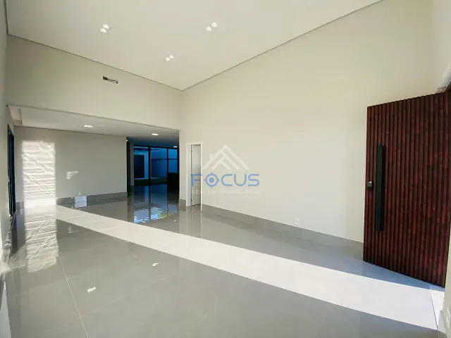Casa com 360m² 3 quartos e 2 banheiros, à venda, no bairro Residencial Pecan em Itupeva