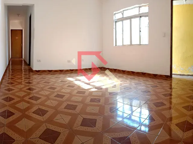 Casa 3 quartos e 1 banheiro, à venda, no bairro Jardim Estrela em Mauá
