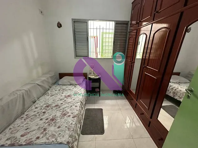Casa com 128m² 3 quartos e 1 banheiro, à venda, no bairro Pestana em Osasco