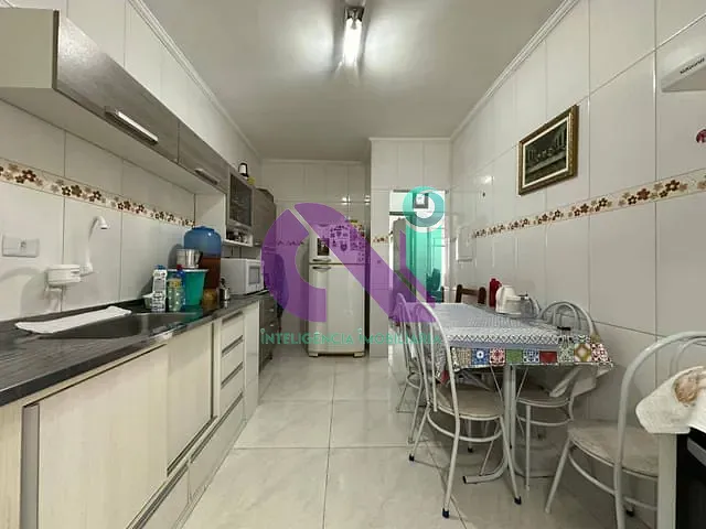 Casa com 128m² 3 quartos e 1 banheiro, à venda, no bairro Pestana em Osasco