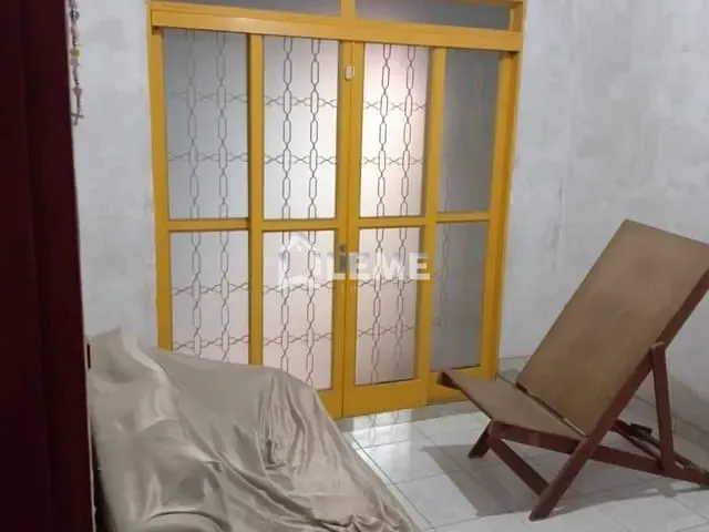 Casa com 360m² 3 quartos e 2 banheiros, à venda, no bairro Jardim Alvorada em Mococa