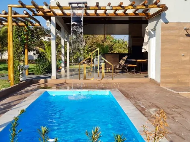 Casa com 2500m² 3 quartos e 3 banheiros, à venda, no bairro manso em Chapada dos Guimarães