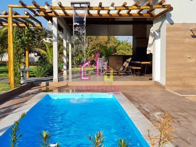 Casa com 2500m² 3 quartos e 3 banheiros, à venda, no bairro manso em Chapada dos Guimarães