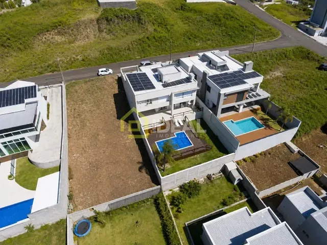 Casa com 289m² 3 quartos e 2 banheiros, à venda, no bairro São Cristóvão em Concórdia
