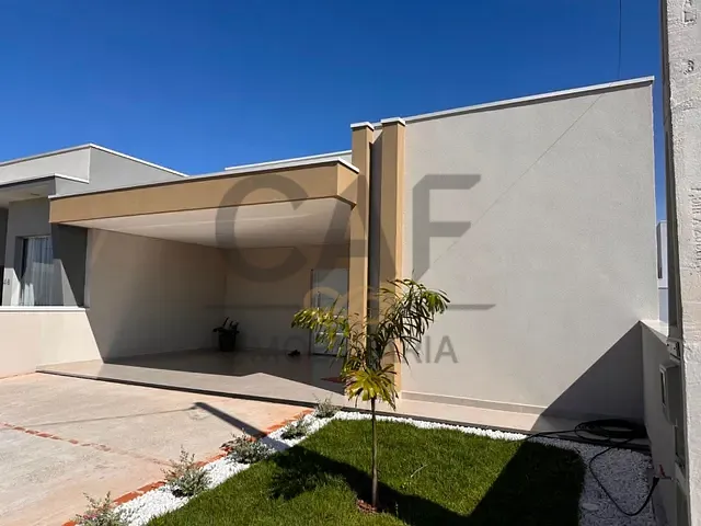 Casa com 250m² 3 quartos e 2 banheiros, à venda, no bairro Residencial Resedas em Holambra