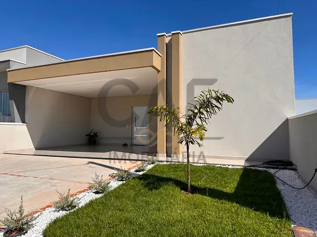 Casa com 250m² 3 quartos e 2 banheiros, à venda, no bairro Residencial Resedas em Holambra