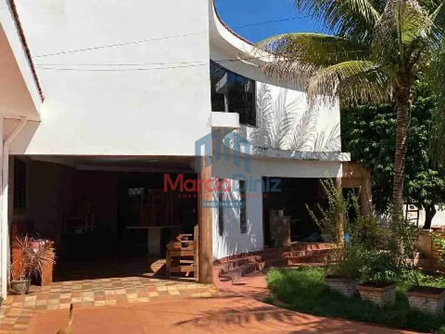 Casa com 750m² 4 quartos e 1 banheiro, à venda, no bairro Centro em Capivari da Mata